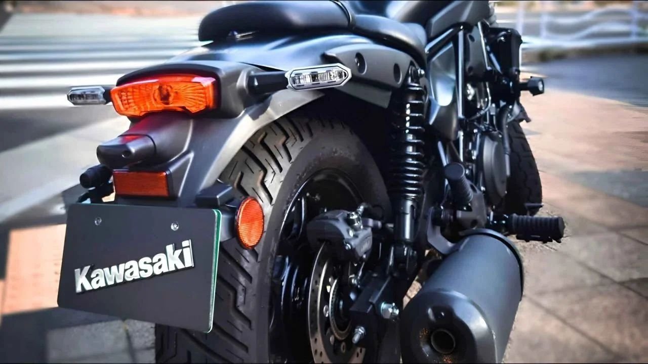 Kawasaki Eliminator 
